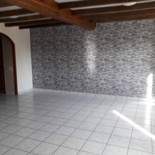  Actu'elles TRANSAC : Apartment | LONGESSAIGNE (69770) | 108 m2 | 520 € 