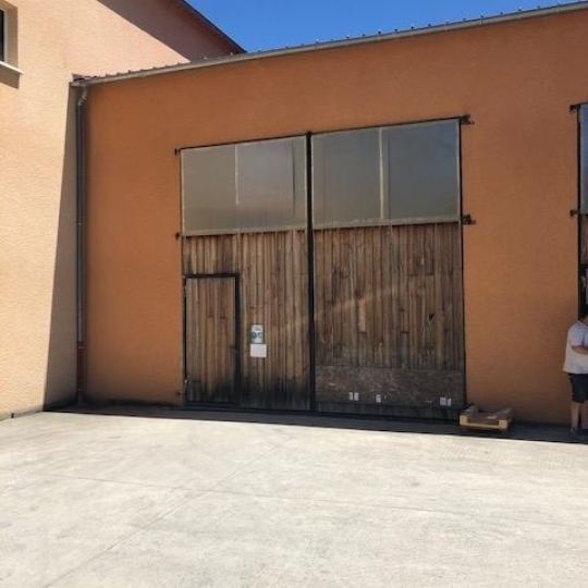  Actu'elles TRANSAC : Office | BESSENAY (69690) | 340 m2 | 1 910 € 