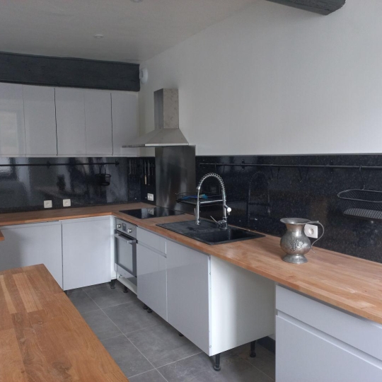  Actu'elles TRANSAC : Maison / Villa | BESSENAY (69690) | 118 m2 | 860 € 