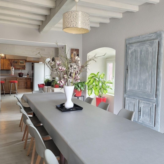  Actu'elles TRANSAC : Maison / Villa | CHAMBOST-LONGESSAIGNE (69770) | 200 m2 | 340 000 € 