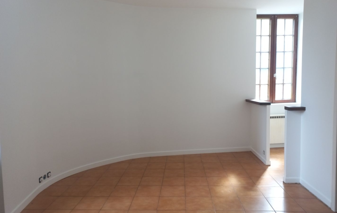 Actu'elles TRANSAC : Appartement | L'ARBRESLE (69210) | 40 m2 | 522 € 