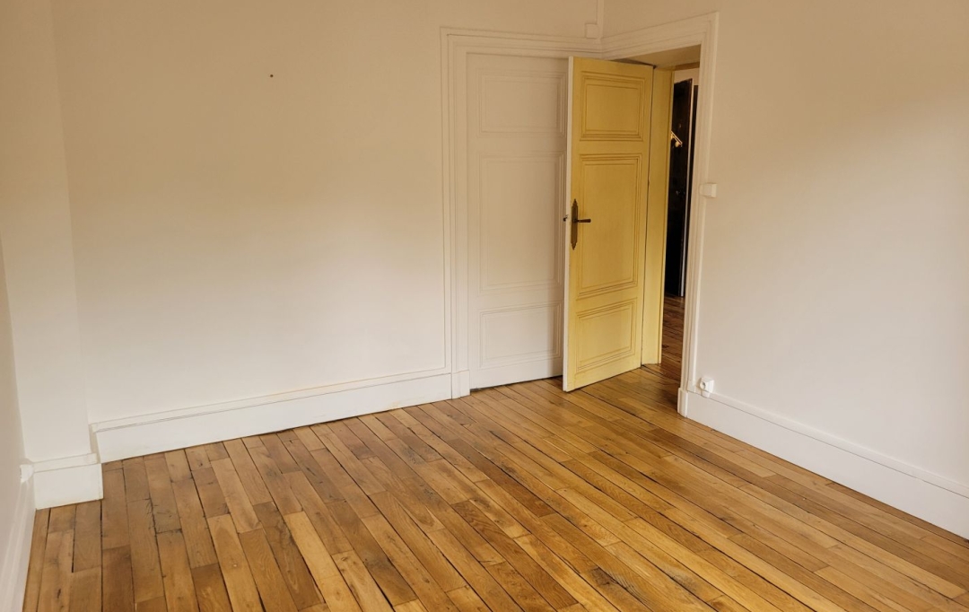 Actu'elles TRANSAC : Appartement | BESSENAY (69690) | 109 m2 | 990 € 