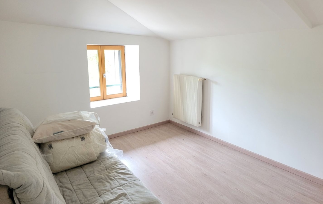 Actu'elles TRANSAC : Appartement | BESSENAY (69690) | 109 m2 | 990 € 