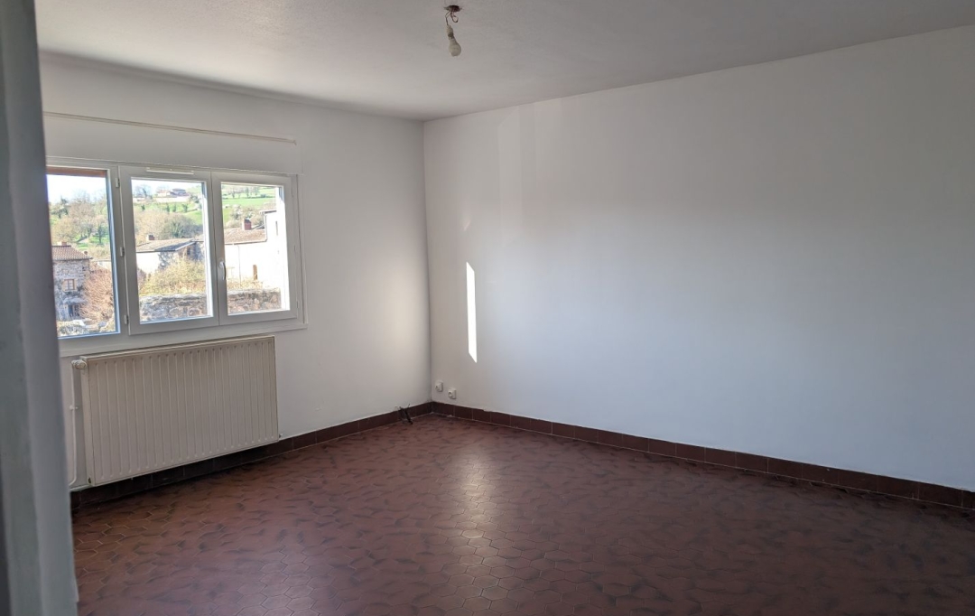Actu'elles TRANSAC : Appartement | SAVIGNY (69210) | 85 m2 | 900 € 