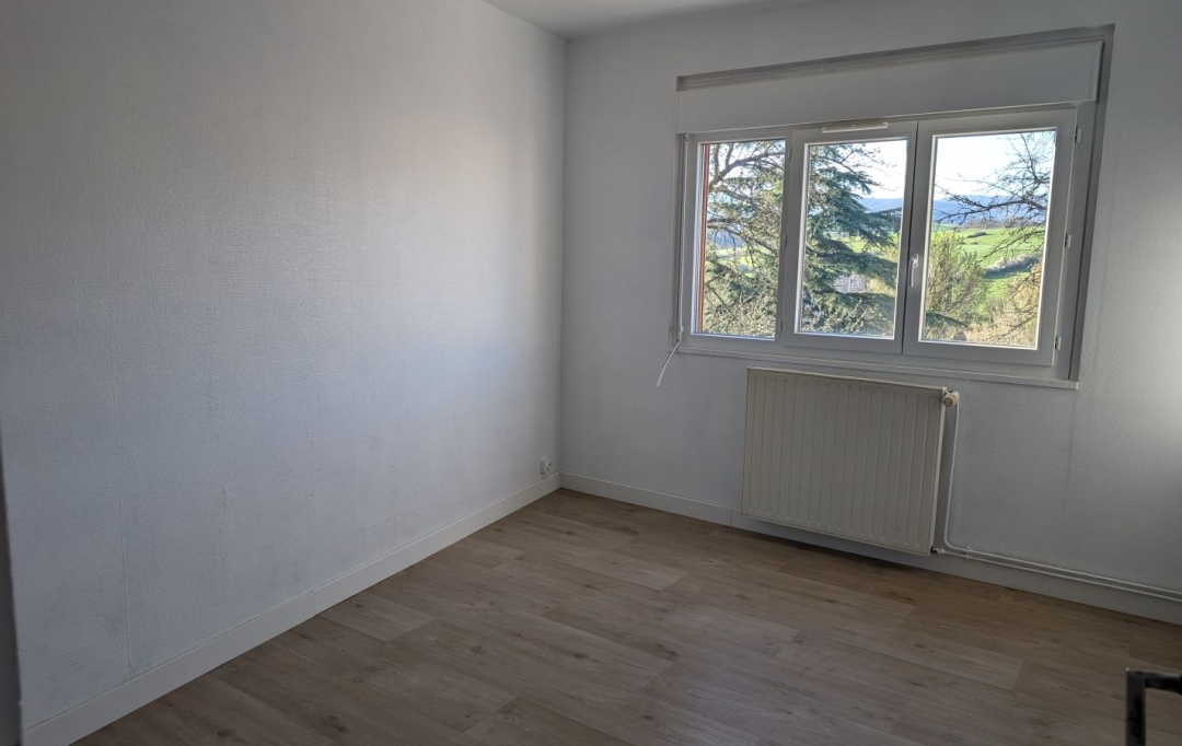 Actu'elles TRANSAC : Appartement | SAVIGNY (69210) | 85 m2 | 900 € 