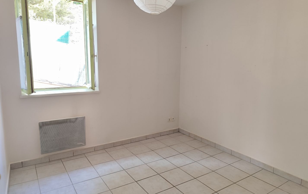 Actu'elles TRANSAC : Appartement | L'ARBRESLE (69210) | 62 m2 | 700 € 