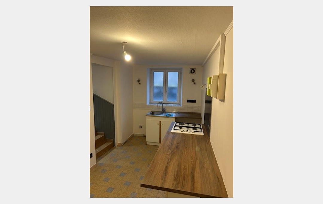 Actu'elles TRANSAC : House | EVEUX (69210) | 65 m2 | 750 € 