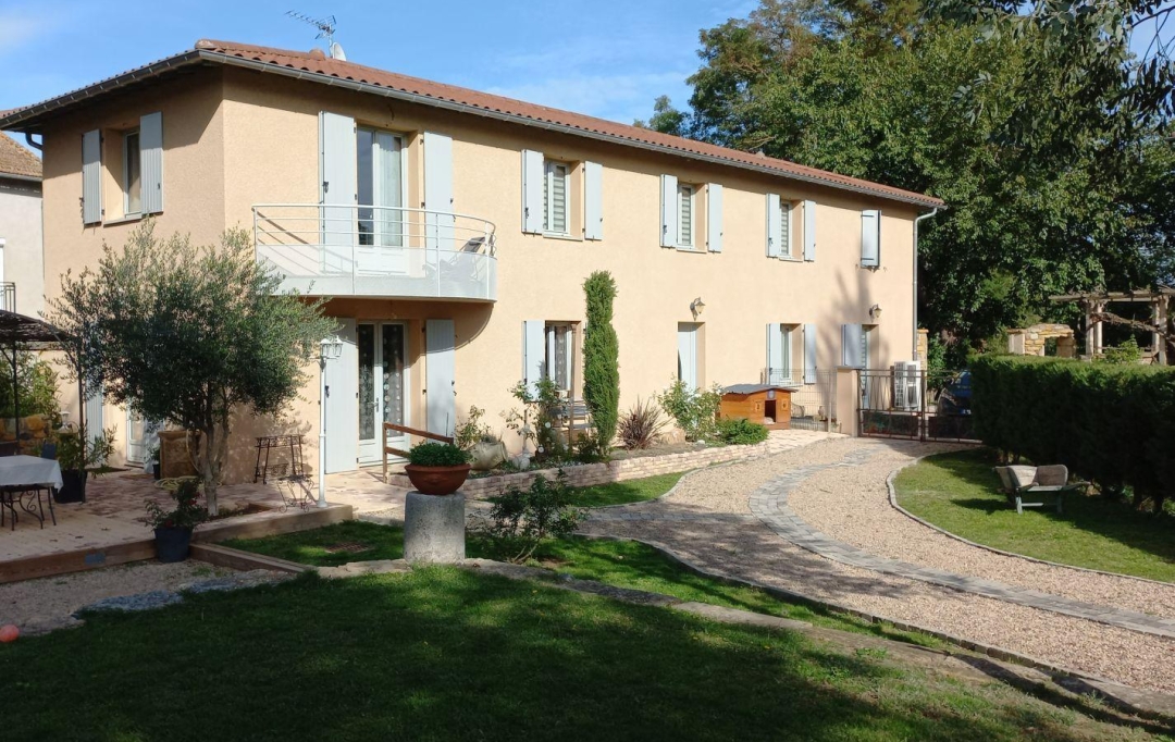 Actu'elles TRANSAC : House | SAVIGNY (69210) | 180 m2 | 500 000 € 