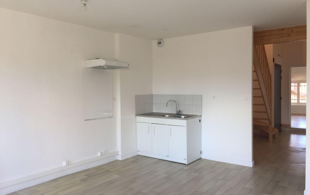 Actu'elles TRANSAC : Apartment | SAINT-LAURENT-DE-CHAMOUSSET (69930) | 58 m2 | 104 500 € 