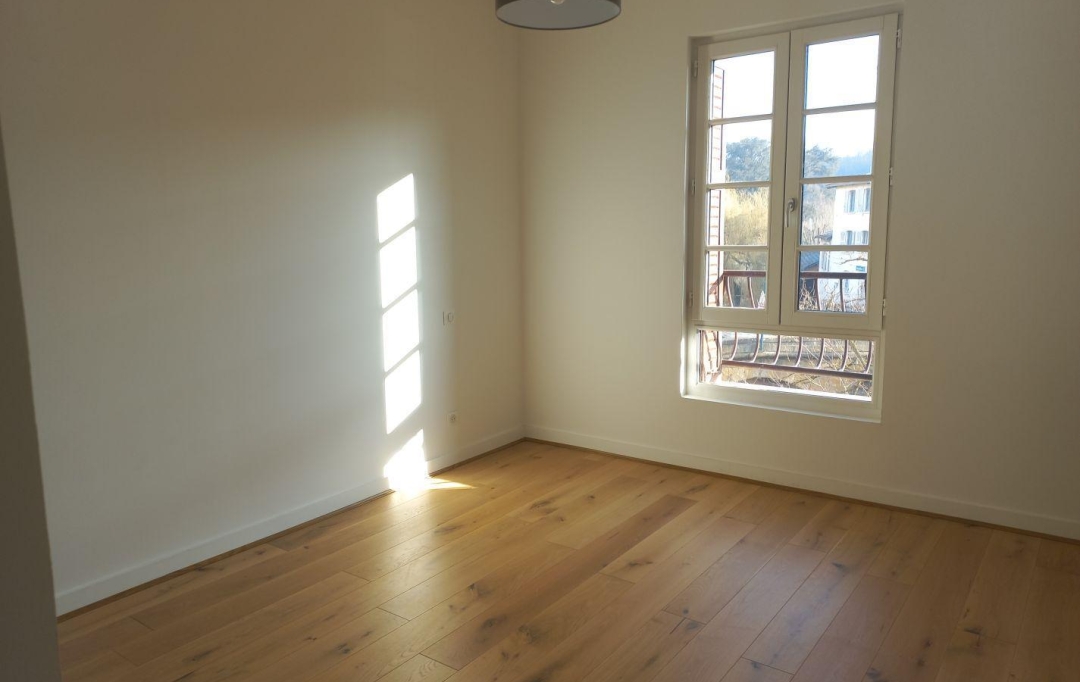Actu'elles TRANSAC : Apartment | L'ARBRESLE (69210) | 120 m2 | 358 000 € 