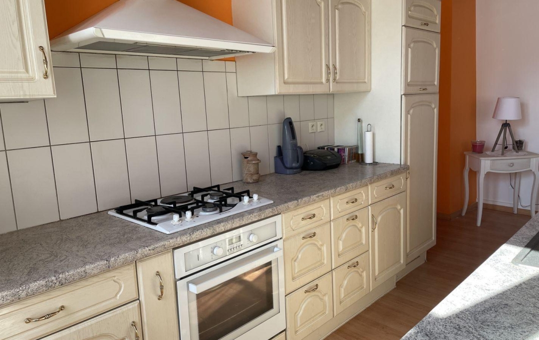 Actu'elles TRANSAC : Maison / Villa | BESSENAY (69690) | 98 m2 | 200 000 € 