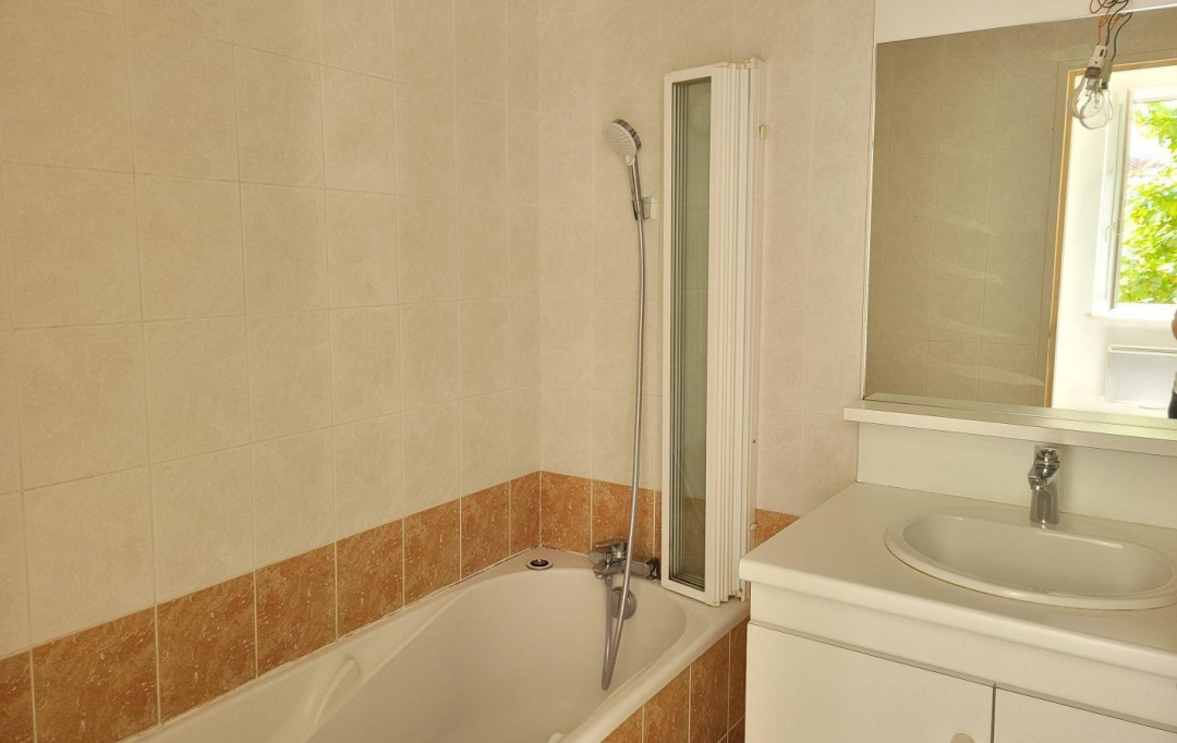 Actu'elles TRANSAC : Apartment | SAINT-LAURENT-DE-CHAMOUSSET (69930) | 60 m2 | 115 500 € 