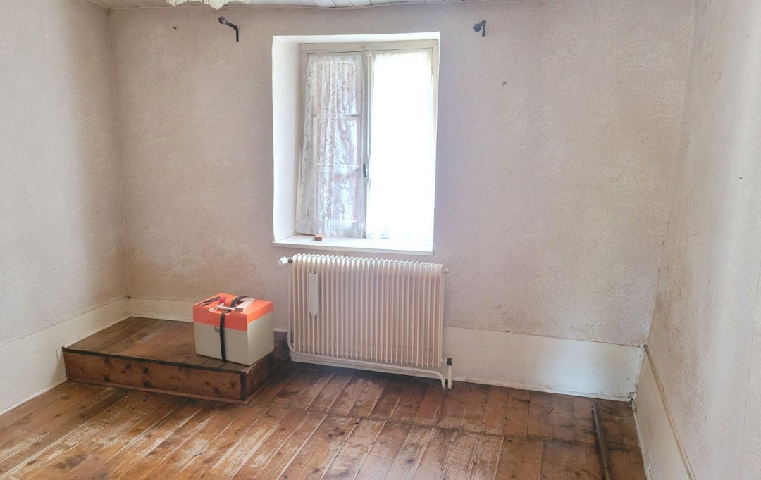 Actu'elles TRANSAC : Maison / Villa | BESSENAY (69690) | 62 m2 | 146 000 € 