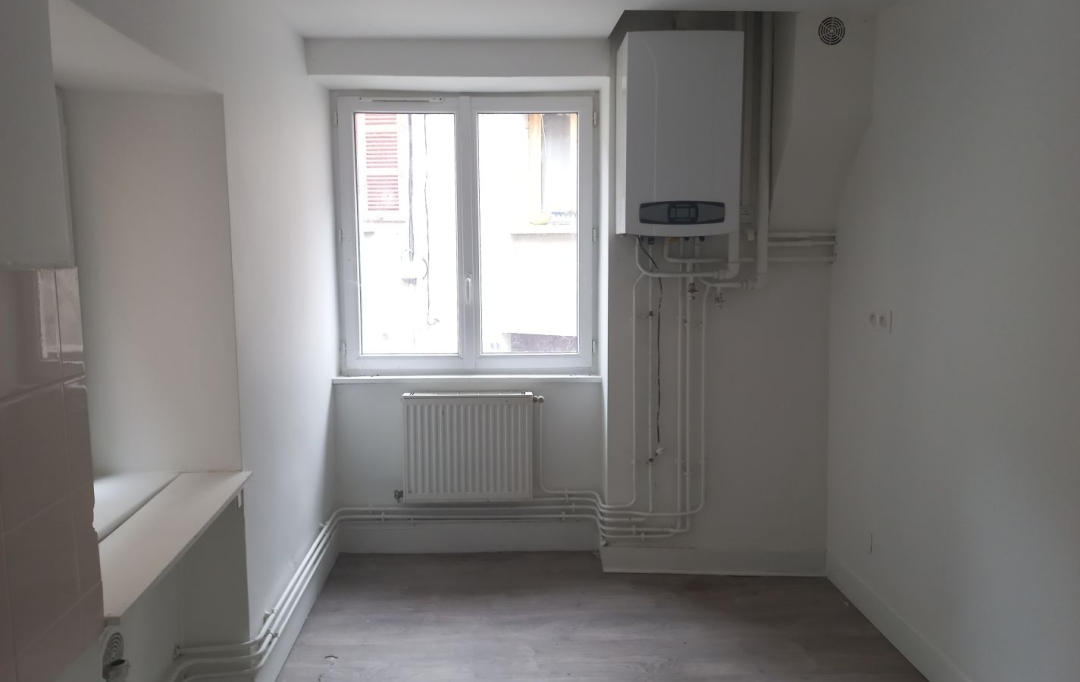 Actu'elles TRANSAC : Immeuble | L'ARBRESLE (69210) | 100 m2 | 187 200 € 