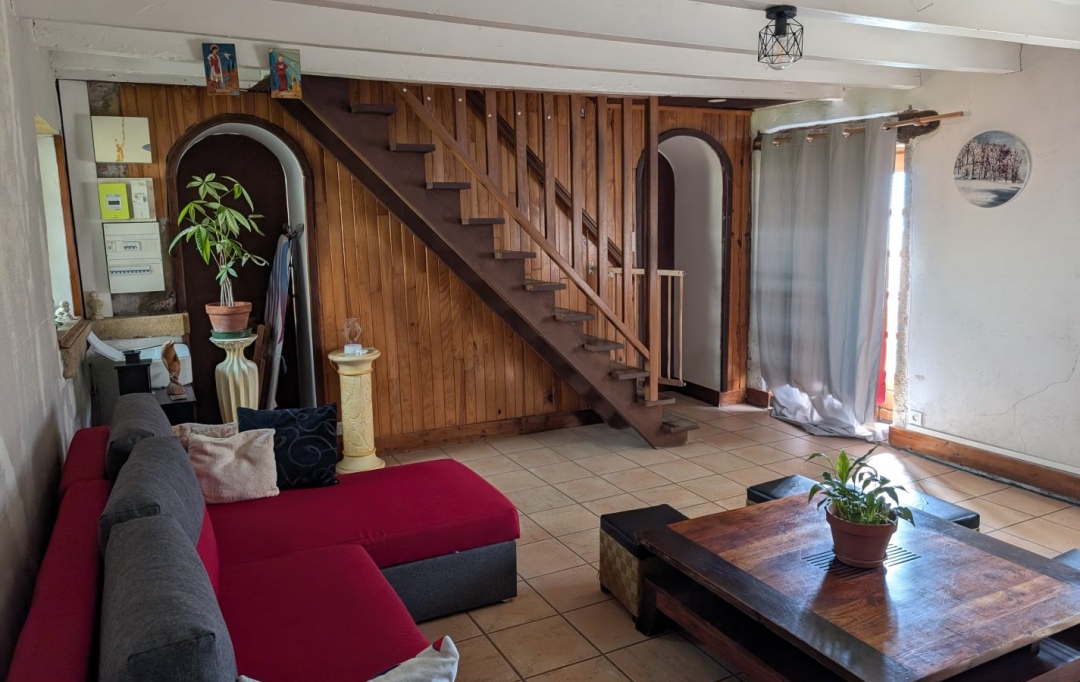 Actu'elles TRANSAC : Maison / Villa | SAVIGNY (69210) | 138 m2 | 260 000 € 