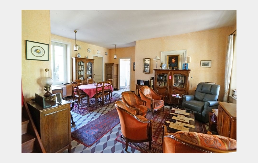 Actu'elles TRANSAC : Maison / Villa | FRANCHEVILLE (69340) | 125 m2 | 519 000 € 