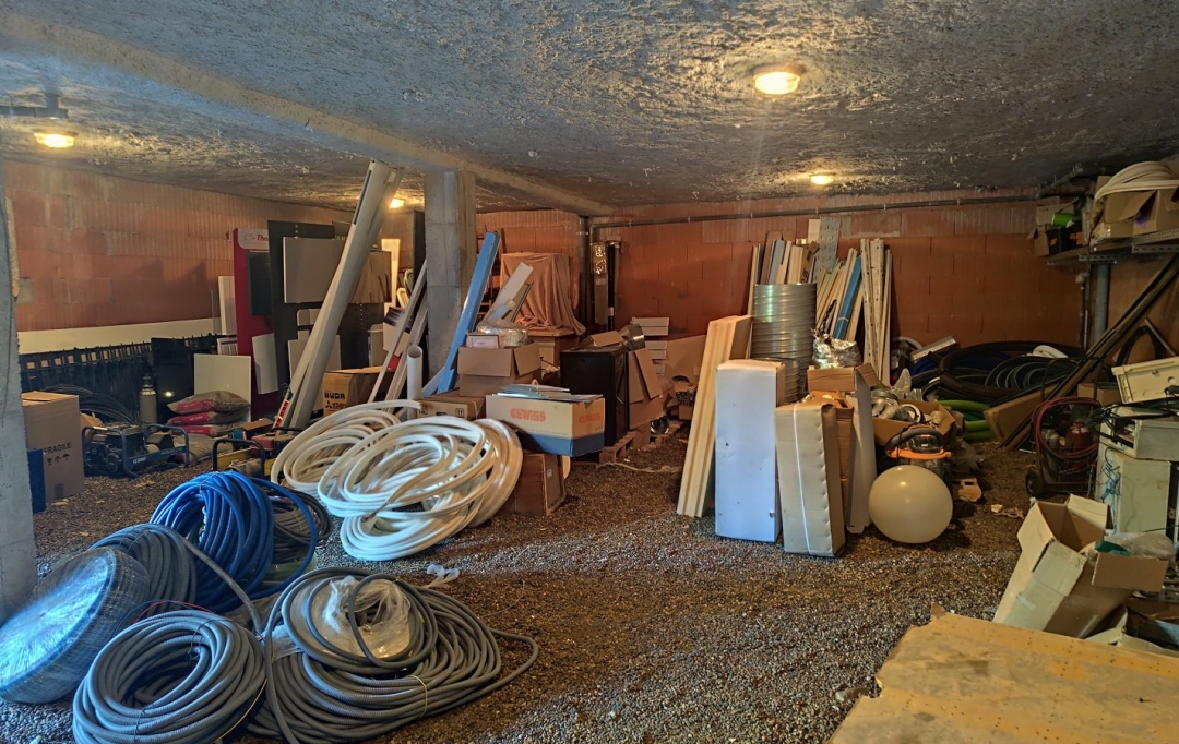 Actu'elles TRANSAC : Garage / Parking | L'ARBRESLE (69210) | 100 m2 | 30 000 € 