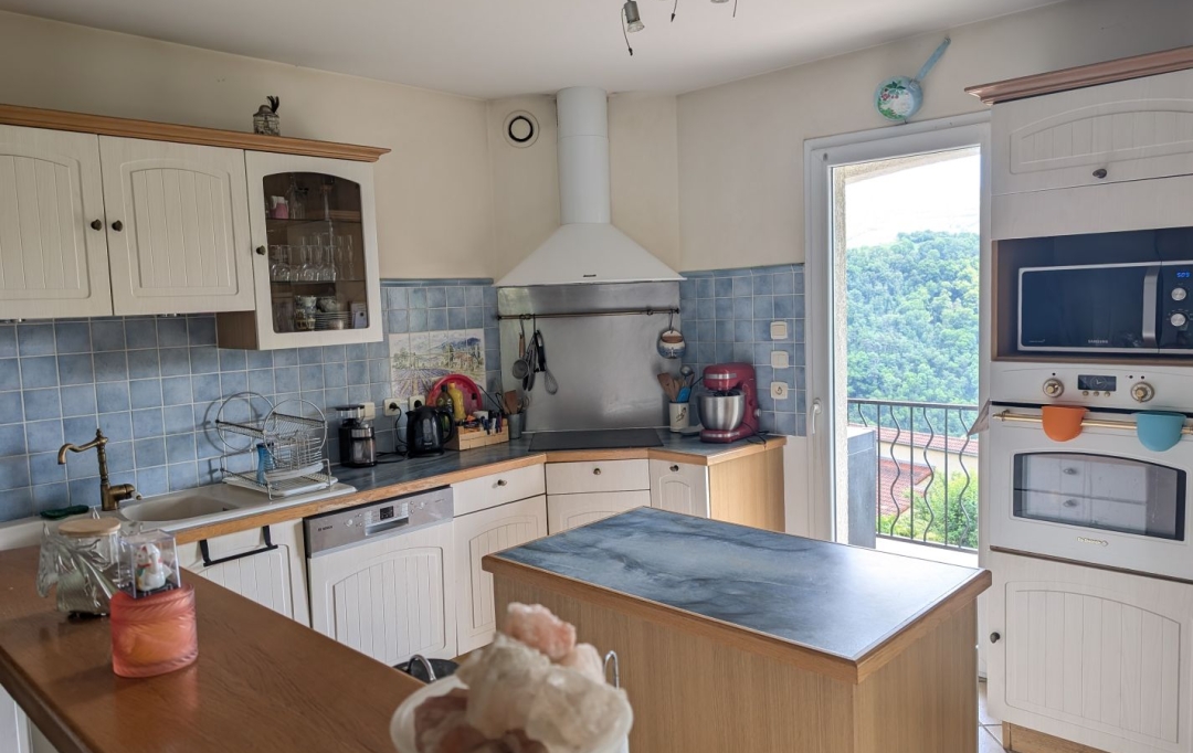 Actu'elles TRANSAC : Maison / Villa | BRUSSIEU (69690) | 124 m2 | 335 000 € 