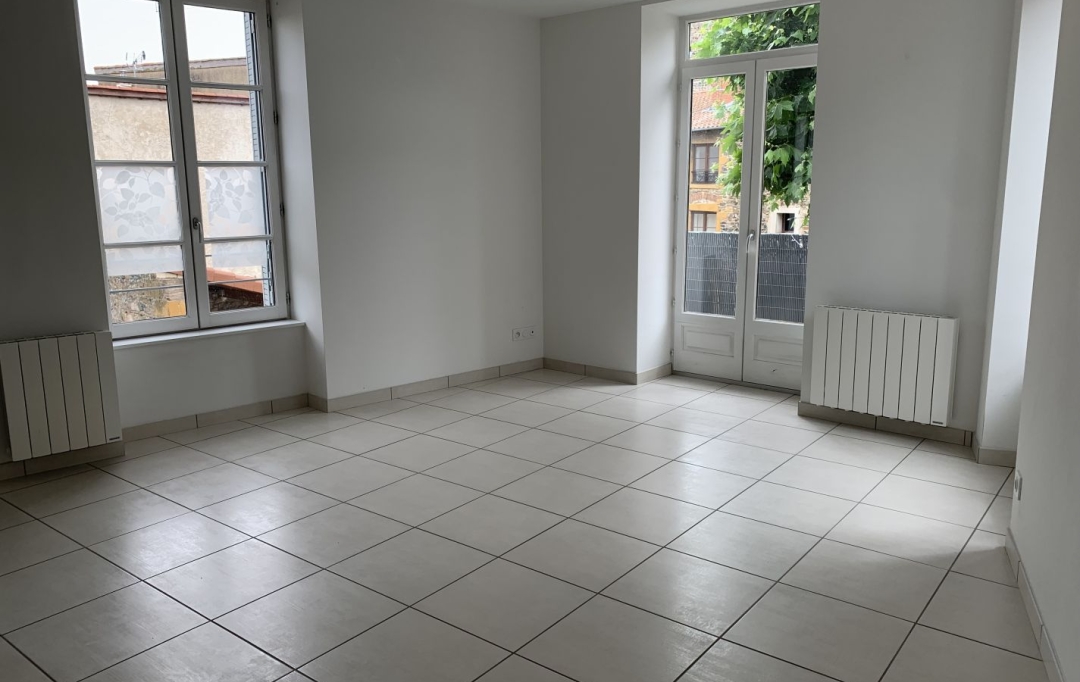 Actu'elles TRANSAC : Immeuble | SAVIGNY (69210) | 103 m2 | 245 000 € 