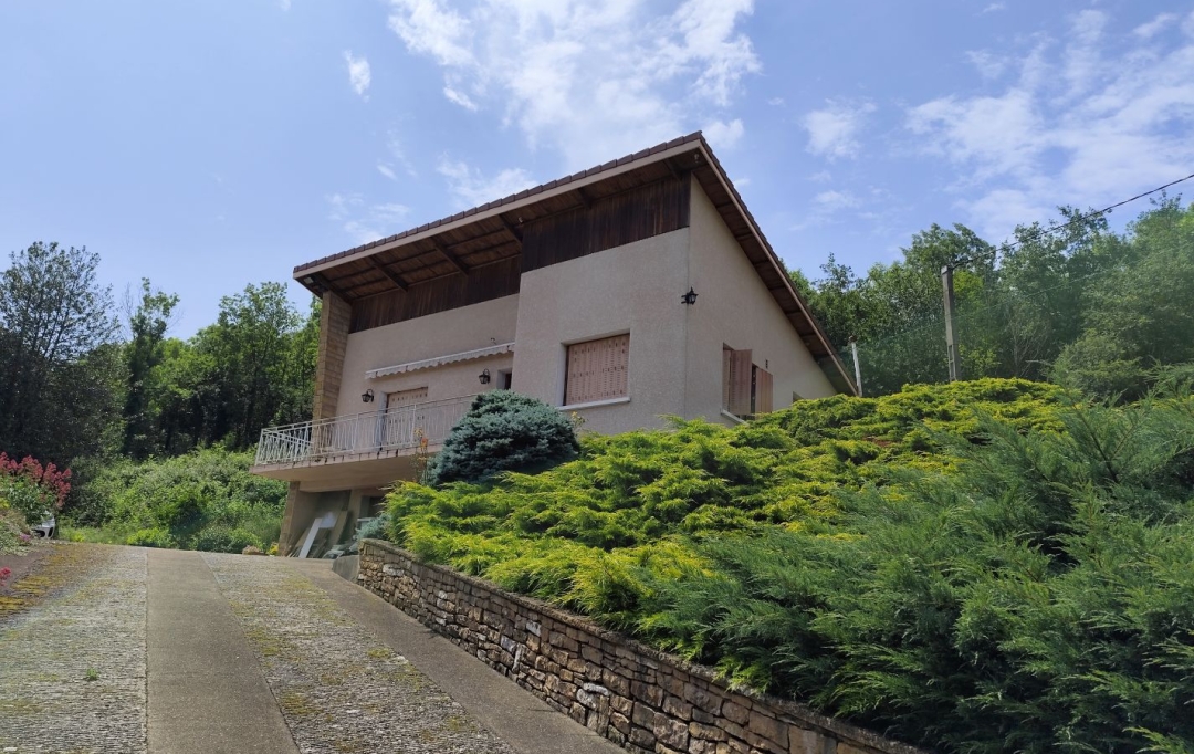 Actu'elles TRANSAC : Maison / Villa | BESSENAY (69690) | 80 m2 | 230 000 € 