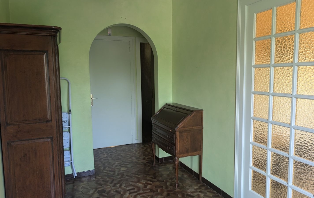 Actu'elles TRANSAC : Maison / Villa | BESSENAY (69690) | 80 m2 | 230 000 € 