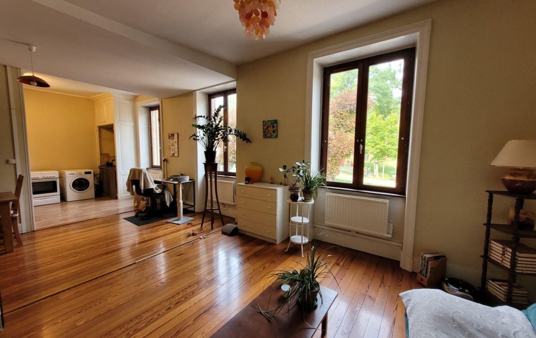 Actu'elles TRANSAC : Appartement | L'ARBRESLE (69210) | 83 m2 | 187 000 € 