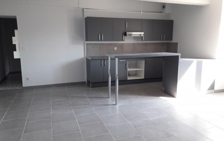 Appartement P3 L'ARBRESLE 63 m2 677 € Appartement P3 L'ARBRESLE 63 m2 677 €