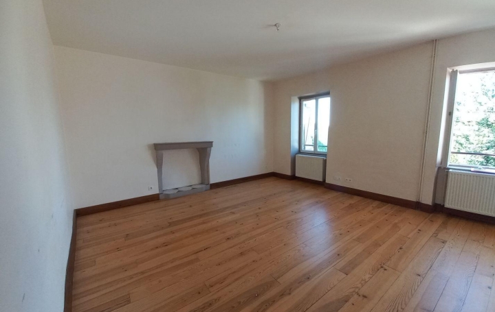 Maison PANISSIERES 120 m2 135 200 € Maison PANISSIERES 120 m2 135 200 €