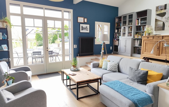  Actu'elles TRANSAC Maison / Villa | SOURCIEUX-LES-MINES (69210) | 120 m2 | 395 000 € 